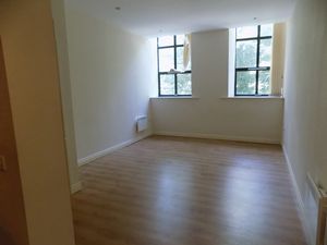 Lounge- click for photo gallery